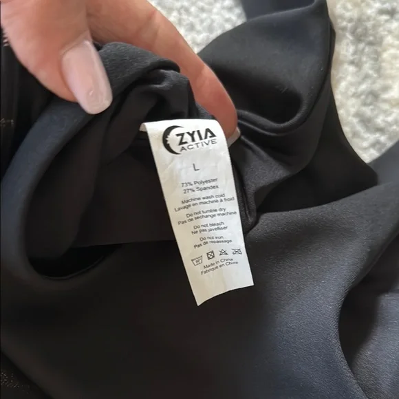 Zyia Copper Sports Bra - Picture 3 of 3